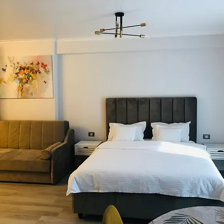 Encanto Mamaia דירה *