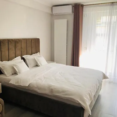 Encanto Mamaia דירה *